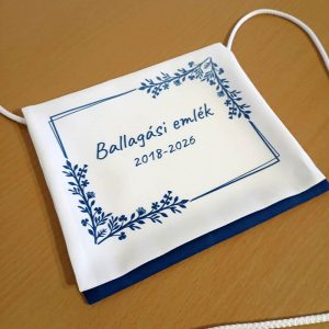 Iskolai ballagási tarisznya – virágos